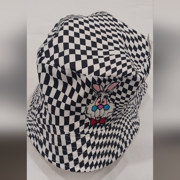 Disney Other - Disney Black and White Checkered Hat